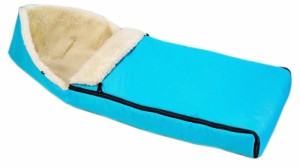 Śpiworek zimowy do wózka fotelika sanek z futerkiem owcza wełna  jasny niebieski morski prostokątny